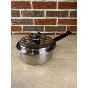 Maxam 18/8 3-Ply Stainless 1.5 Quart Saucepan With Lid USA